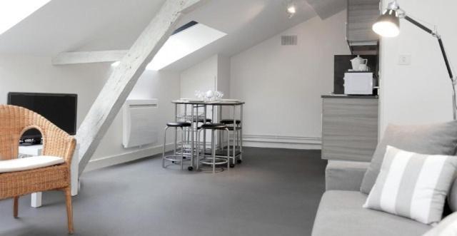 Suites De La Tour Perigueux Centre Room photo